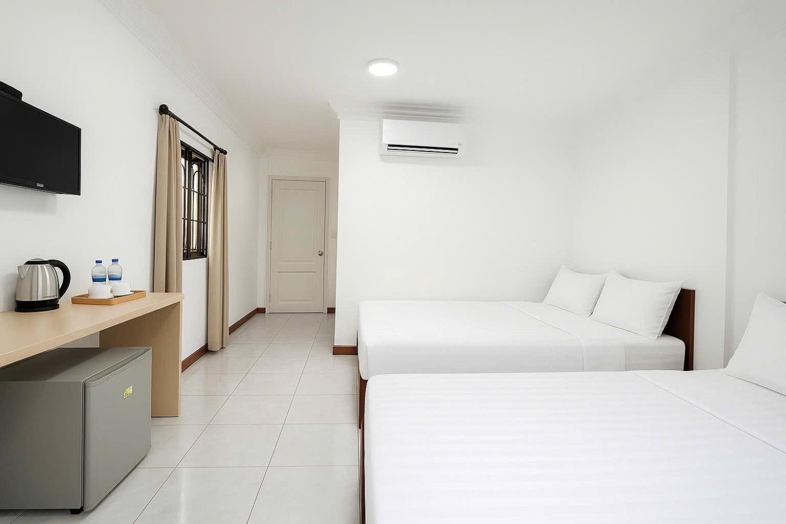 K&T Hotel - Bui Vien Walking Street Ho Chi Minh City Exterior photo